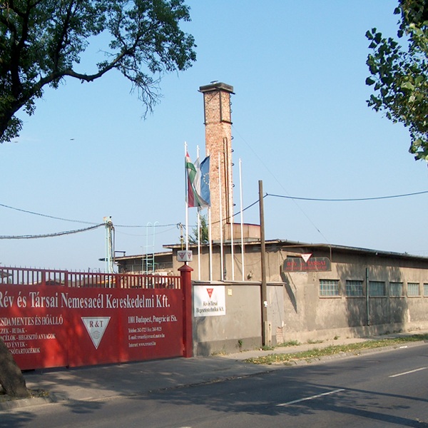 2005 - Rév és Társai Nemesacél Kereskedelmi Kft., Ungern